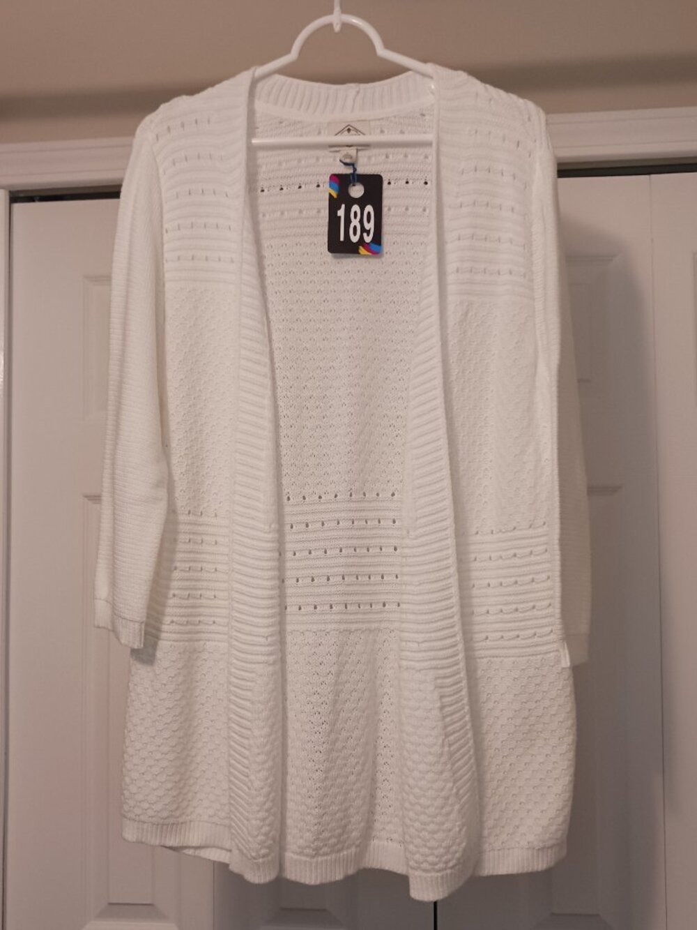 #189 St. John's Bay White Cardigan Size L